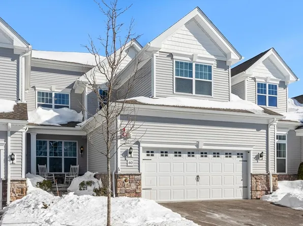 40 Phoebe St #101, Methuen, MA 01844