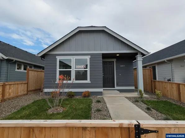 4651 Finch St, Albany, OR 97322