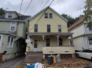 29 Cummings St, Irvington, NJ 07111