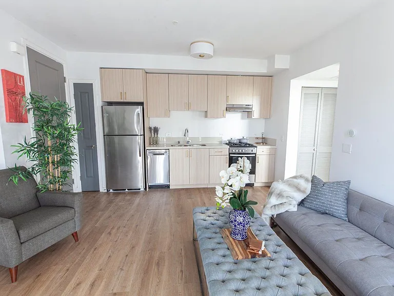 The Arden — Photo 19