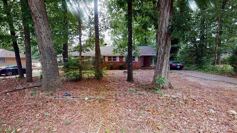 1st image of 3838 S Pine St
