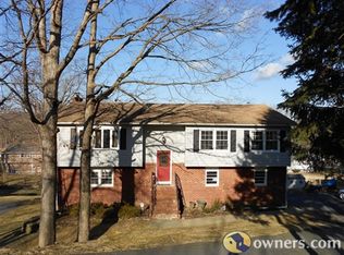 15 Horizon Dr, Succasunna, NJ 07876