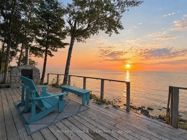 537 Bruce St #13, Saugeen Shores, ON N0H 2C1