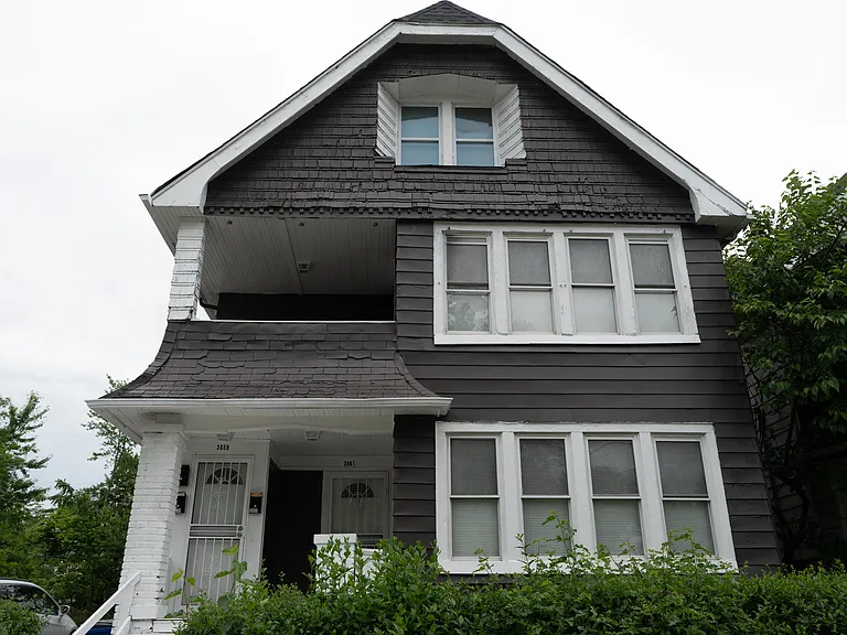 3659 E 131st St #B — Photo 7