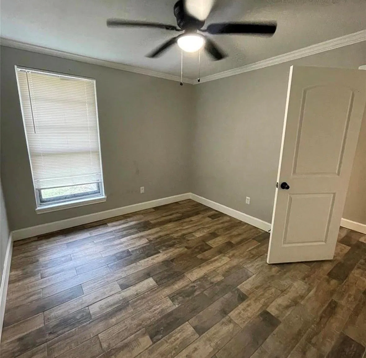 3 bed, 2.0 bath, 1668 sqft, $1,950 — Photo 2