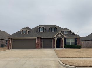 9050 E 136th St, Bixby, OK 74008