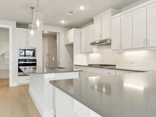 8289 Emsworth Dr, Dallas, TX 75231