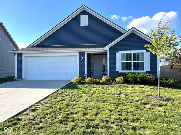 2362 Silver Spoon Dr, Greenfield, IN 46140