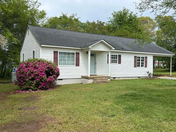 304 Alma St, Lyman, SC 29365