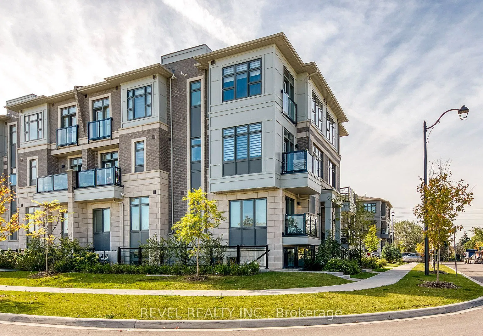 2 bed, $2,200 — Photo 2
