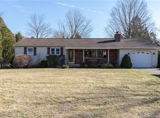 5 Overland Ct, Branford, CT 06405