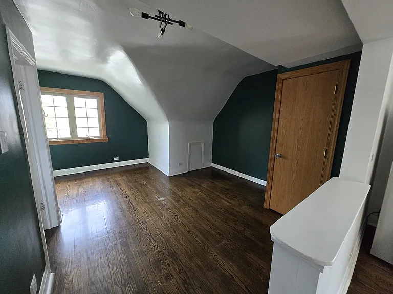 5206 S Keating Ave #2F — Photo 4
