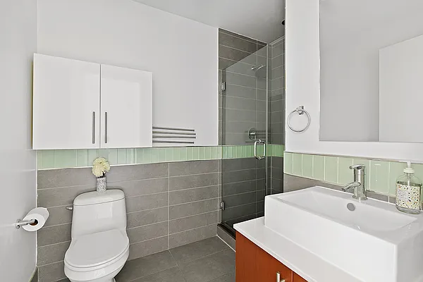 Sold by Compass | media 33