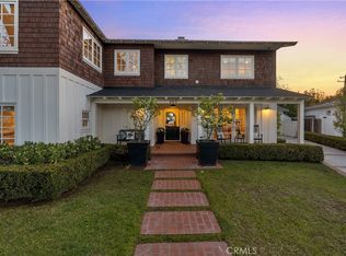 463 Walnut Pl, Costa Mesa, CA 92627