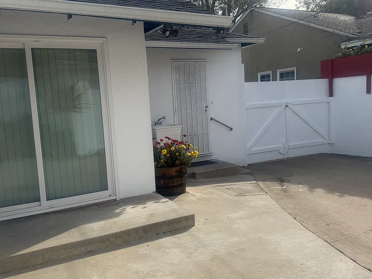 7407 Dunfield Ave — Photo 18
