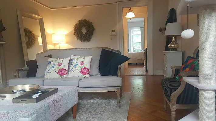 Rented by BLS Realty | media 64
