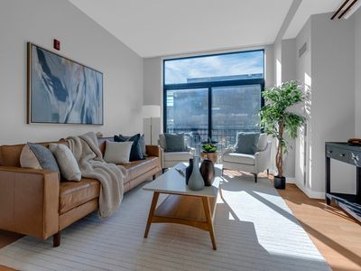 251 Heath St APT 413, Jamaica Plain, MA, 02130