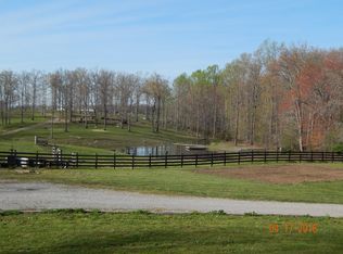 324 Midway Rd, Crossville, TN 38572