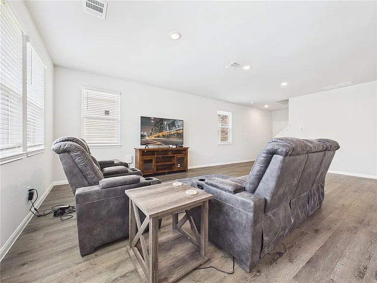 1425 Promise Ct — Photo 4