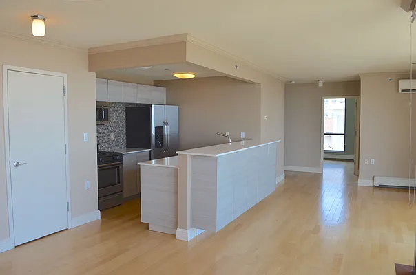 Sold by Carolyn C Redmond, LREB | media 7