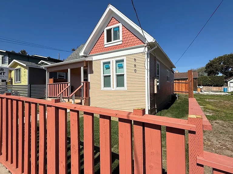 660 David Ave #A — Photo 3