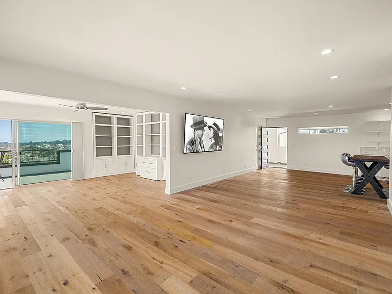 813 E Anapamu St #PENTHOUSE — Photo 15