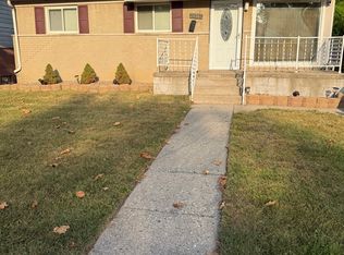 20566 Salem St, Detroit, MI 48219