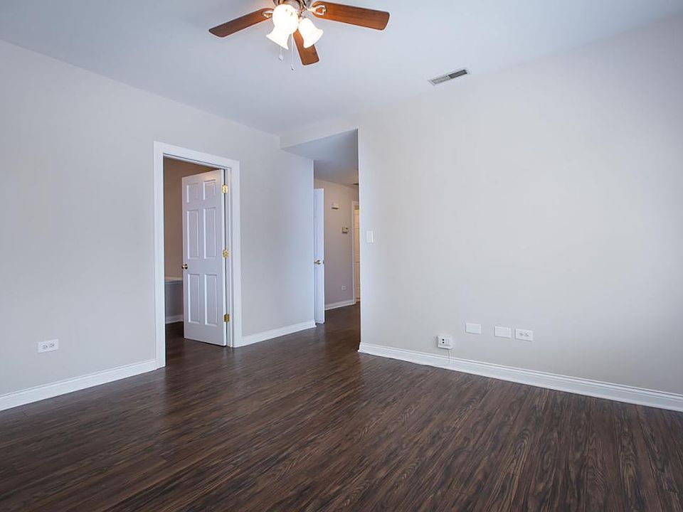 Dining/Living room