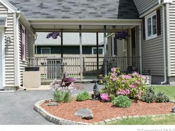 317 Salem Tpke, Norwich, CT 06360