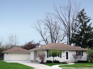 196 Prairie Ct, Fond Du Lac, WI 54935