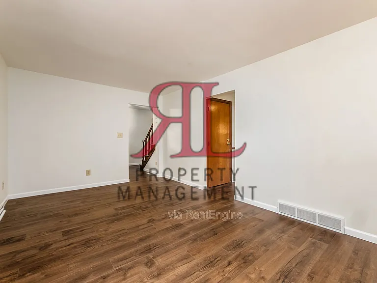 1627 Keats Ct — Photo 6