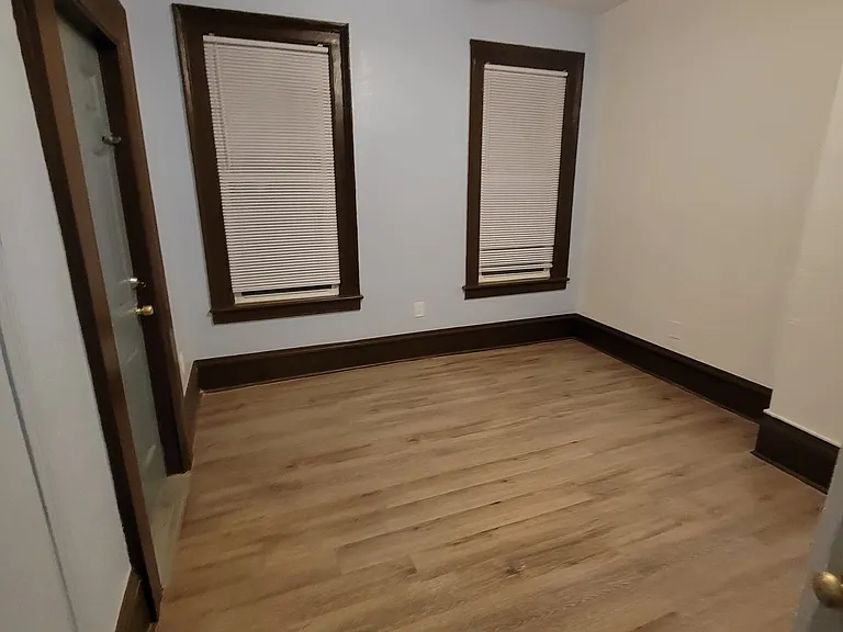 Bedroom #1