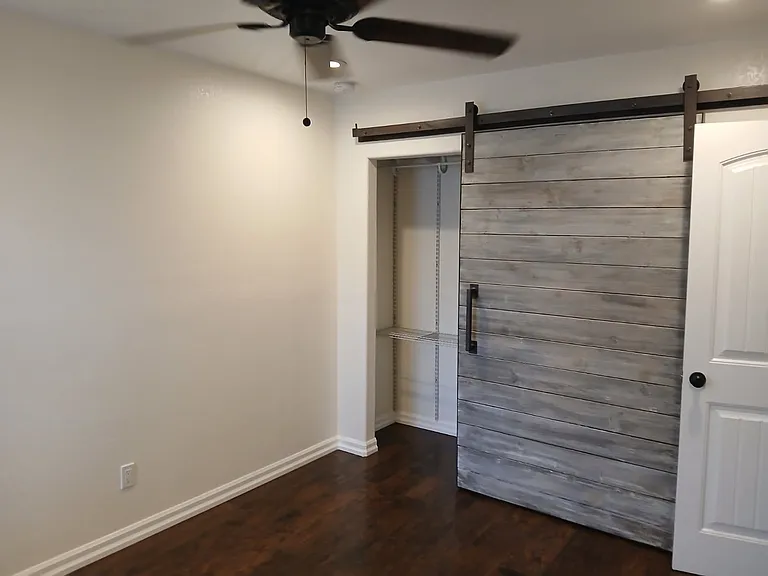 8414 Republic Dr — Photo 8
