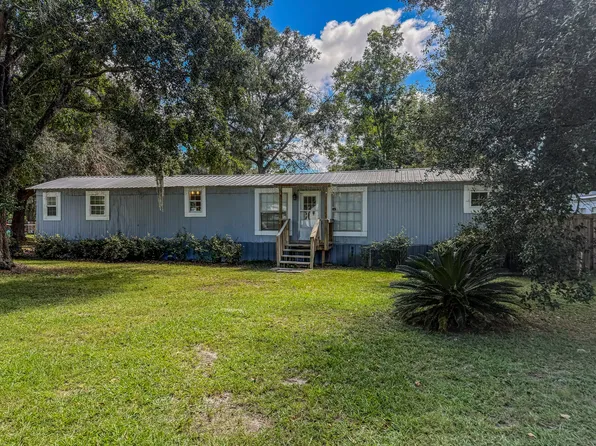 1556 NW Baughn St, Lake City, FL 32055