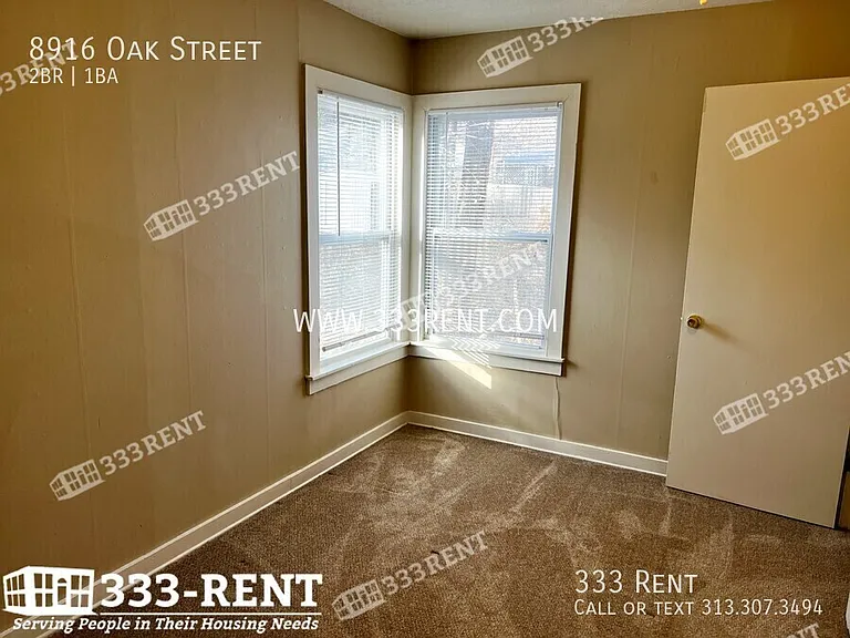 8916 Oak St — Photo 8