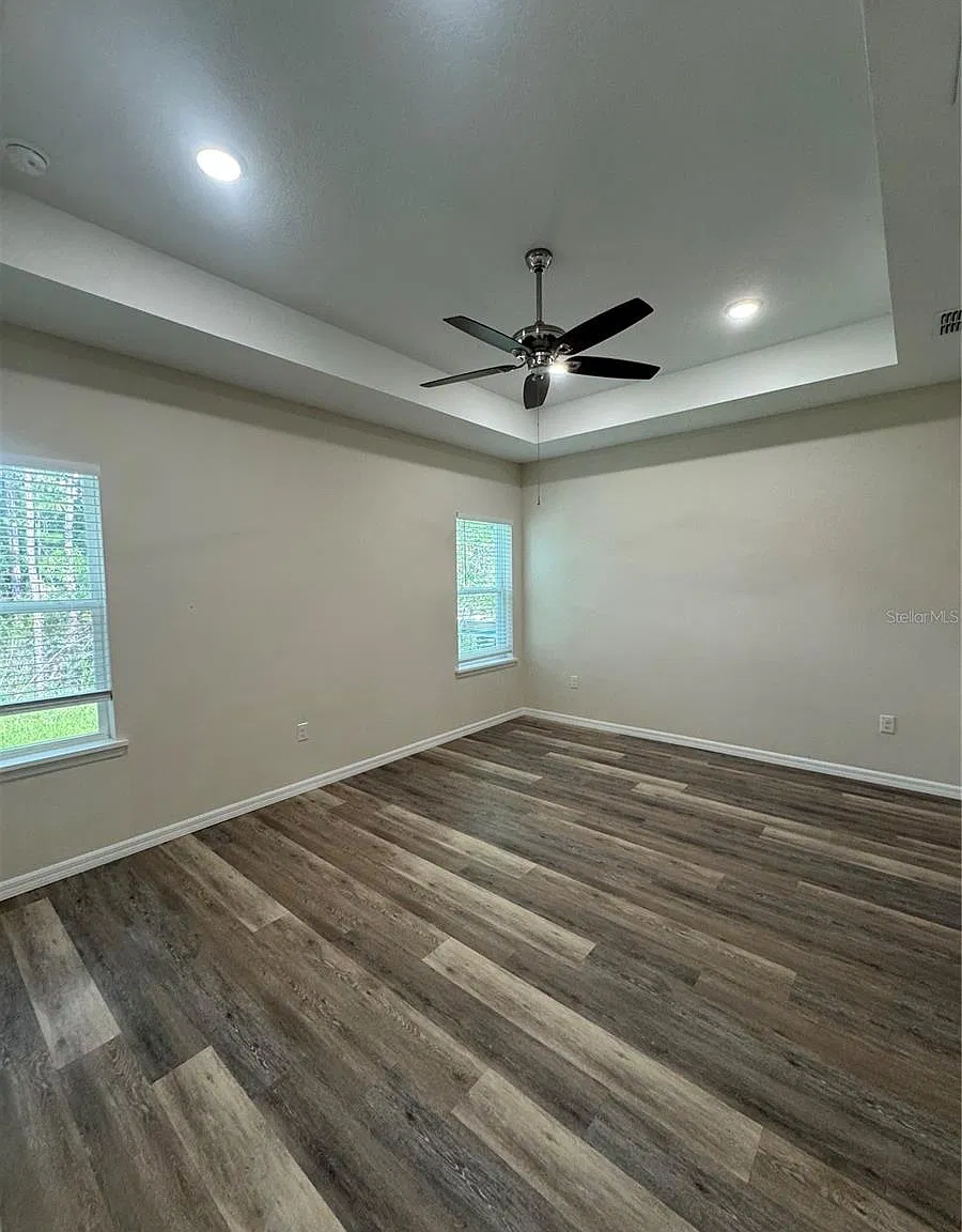 4 bed, 2.0 bath, 1644 sqft, $2,500 — Photo 4