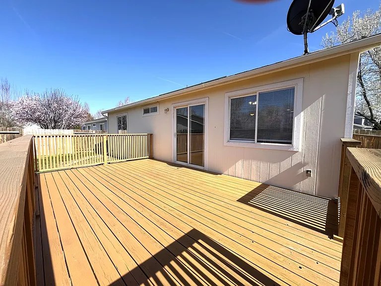 10025 Shooting Star Ct — Photo 18