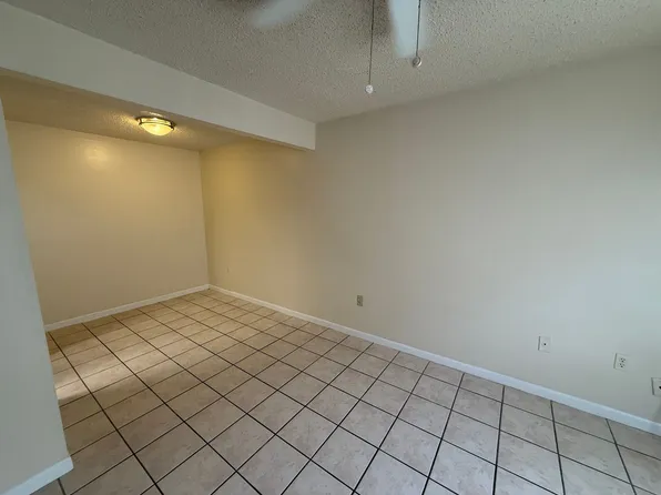 BM 8012 BF, 8012 Bayou Fountain Ave #3, Baton Rouge, LA 70820