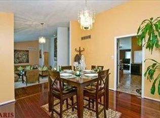 12434 Jerries Ln, Florissant, MO