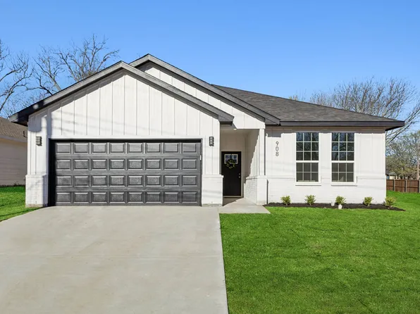908 Edgar St, Greenville, TX 75401