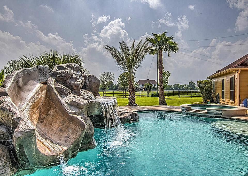 1st image of 1703 Wild Palomino Dr