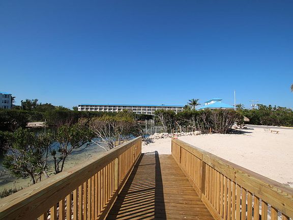 2nd image of 500 Burton Dr #2208