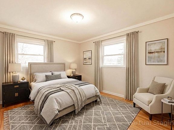 5th image of 18331 Hickory St