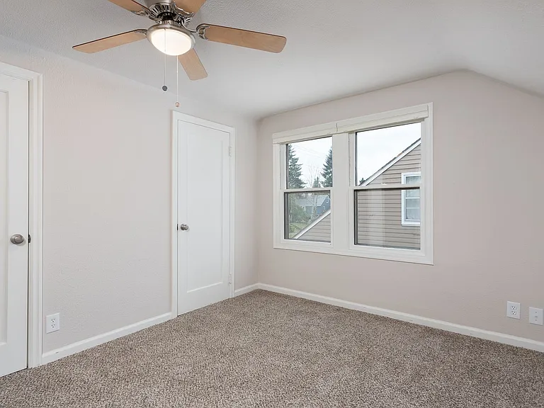 2535 NE Prescott St — Photo 3