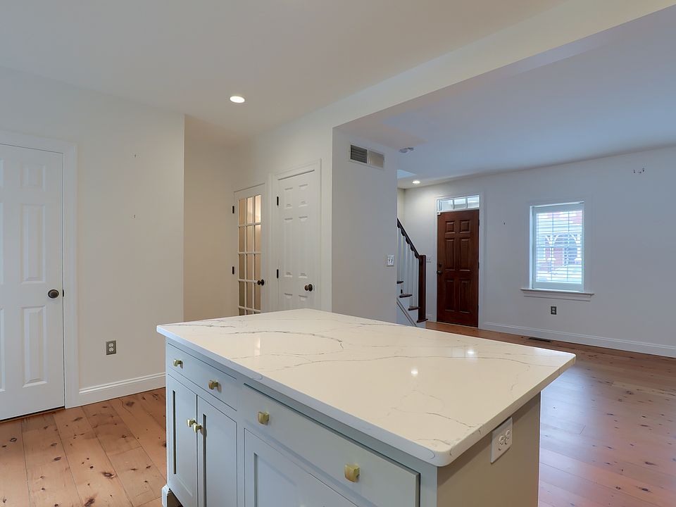Kitchen & living room