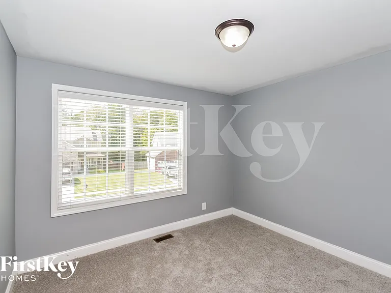 794 Banister Dr — Photo 11