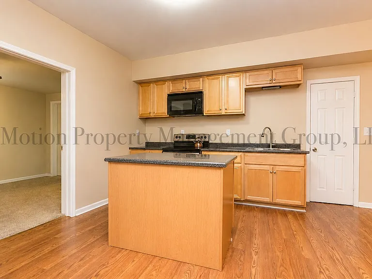 344 Mary Dr — Photo 9