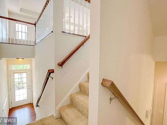 Bright And Open Entry!