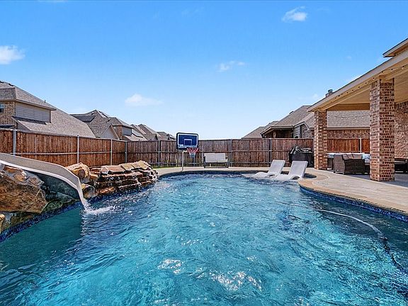 2nd image of 11713 Buckthorn Dr