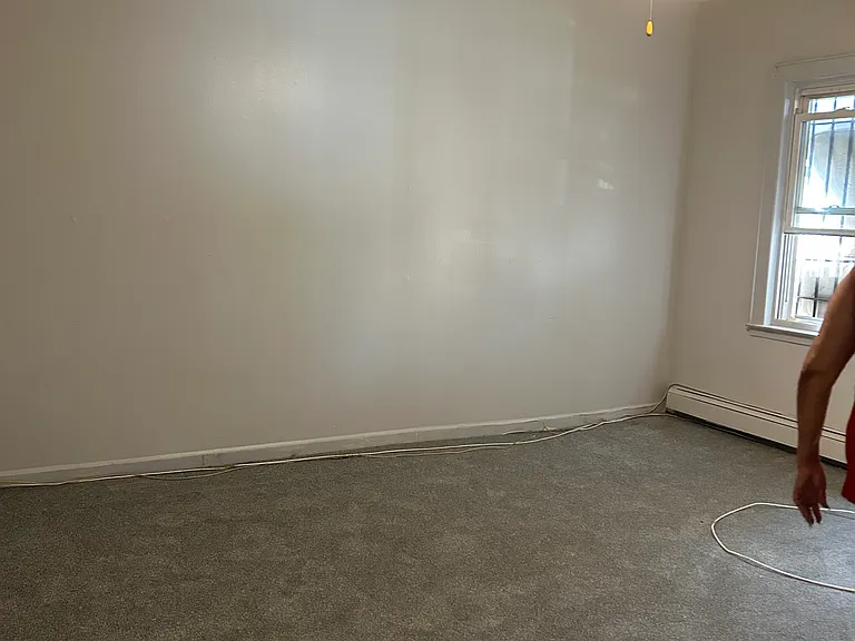 19025 Jamaica Ave #2 — Photo 3